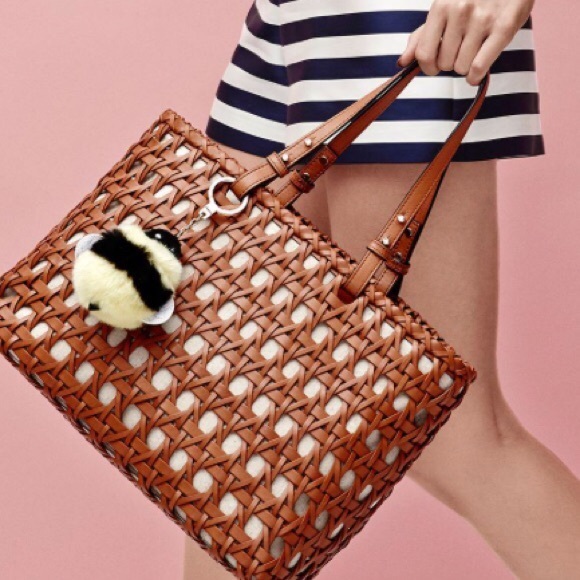 ‼️SOLD‼️ Kate Spade Queen Bee Pom Pom Key Fob Bag Charm - Picture 8 of 8